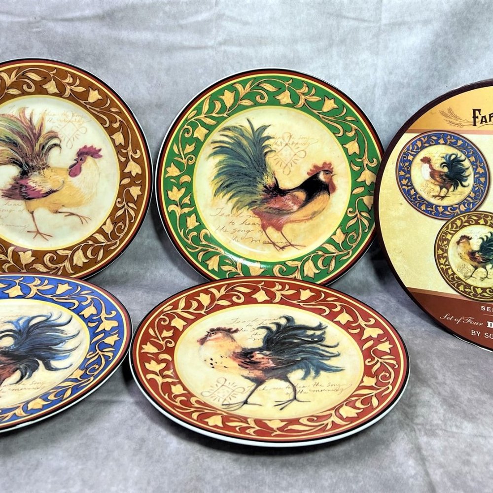Set of 4 Cracker Barrel Farm Fresh 10” Rooster Dinner Plates Susan Winget in Box